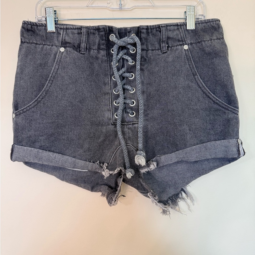 One Teaspoon Black Lace-Up Cuffed Denim Shorts